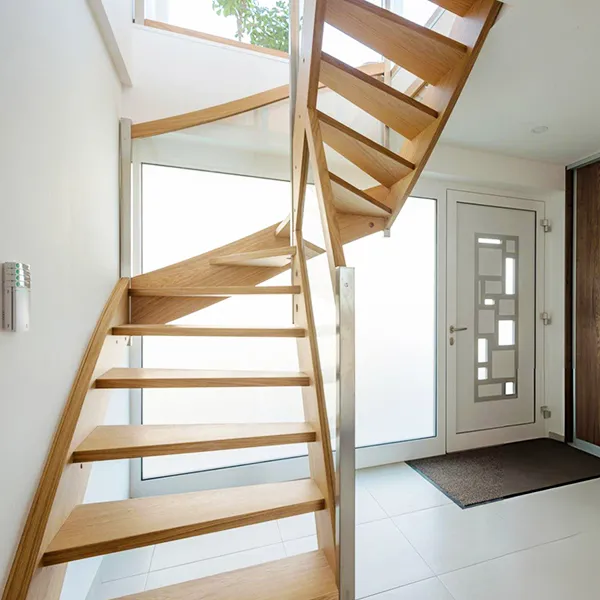 Free standing staircase design and installation Melbourne<br />
